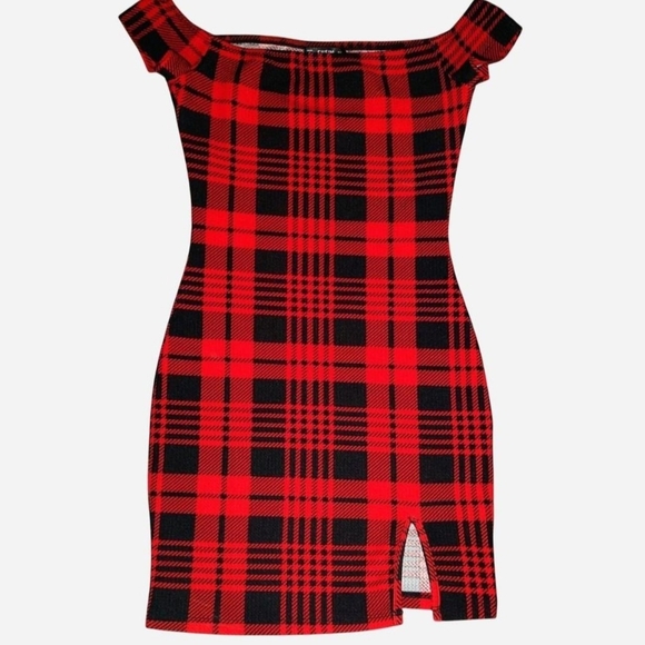 SHEIN Red and Black Strapless Plaid Dress - Picture 3 of 4